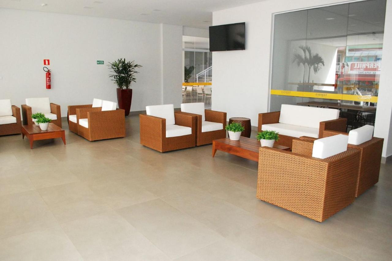 Everest Flat Service กัลดัสโนวัส ภายนอก รูปภาพ