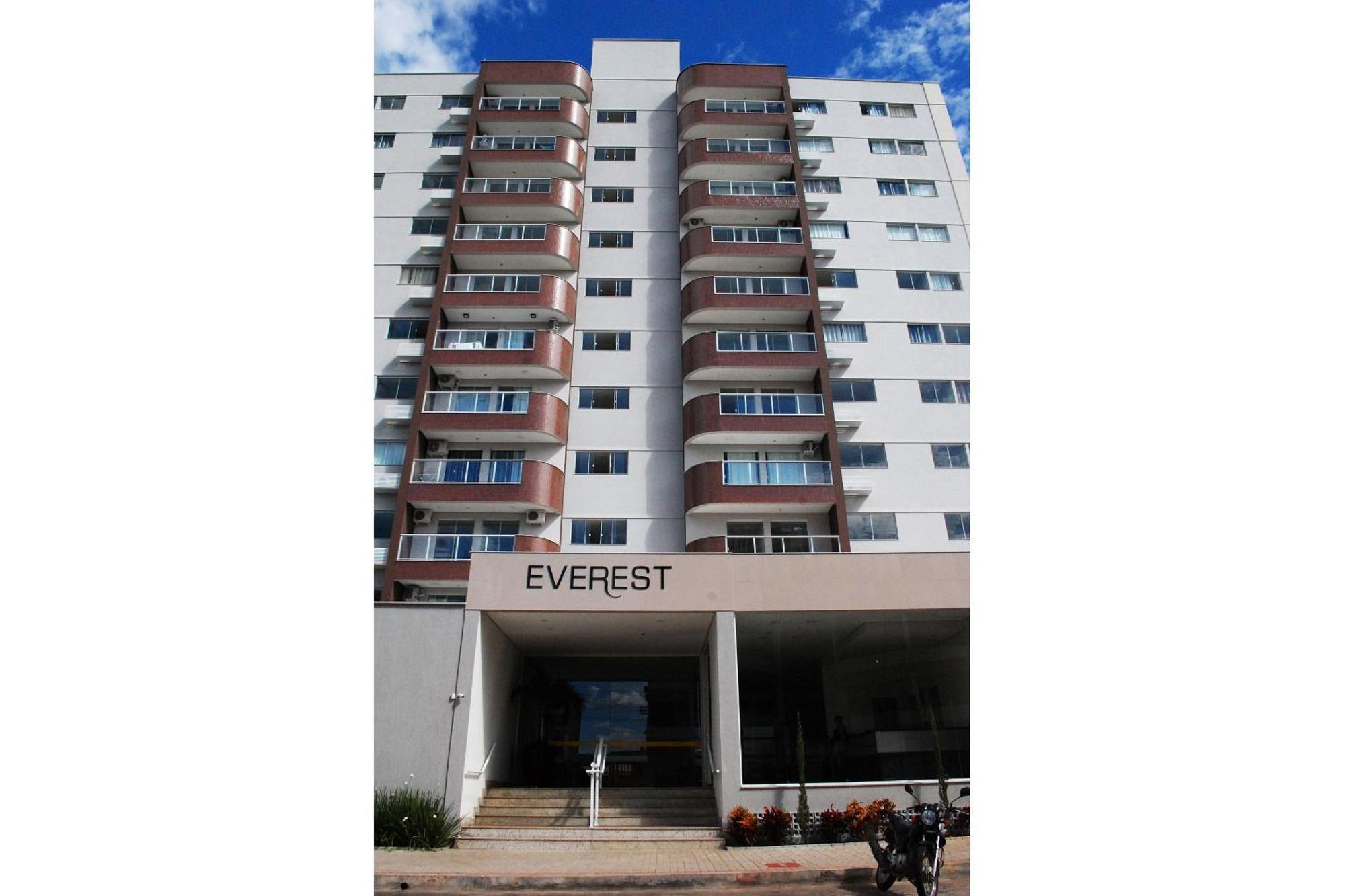 Everest Flat Service กัลดัสโนวัส ภายนอก รูปภาพ